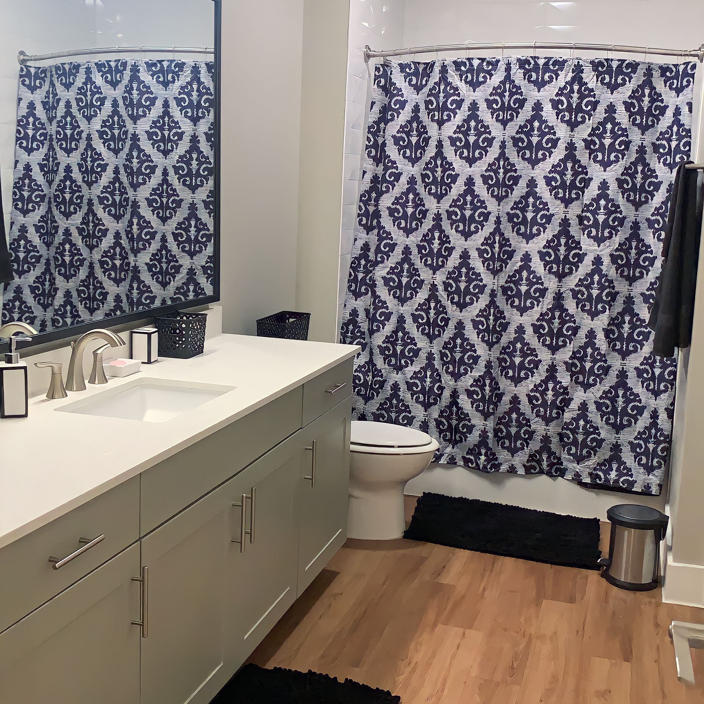 Luxury 1 Bedroom W/ Resort Style Pool