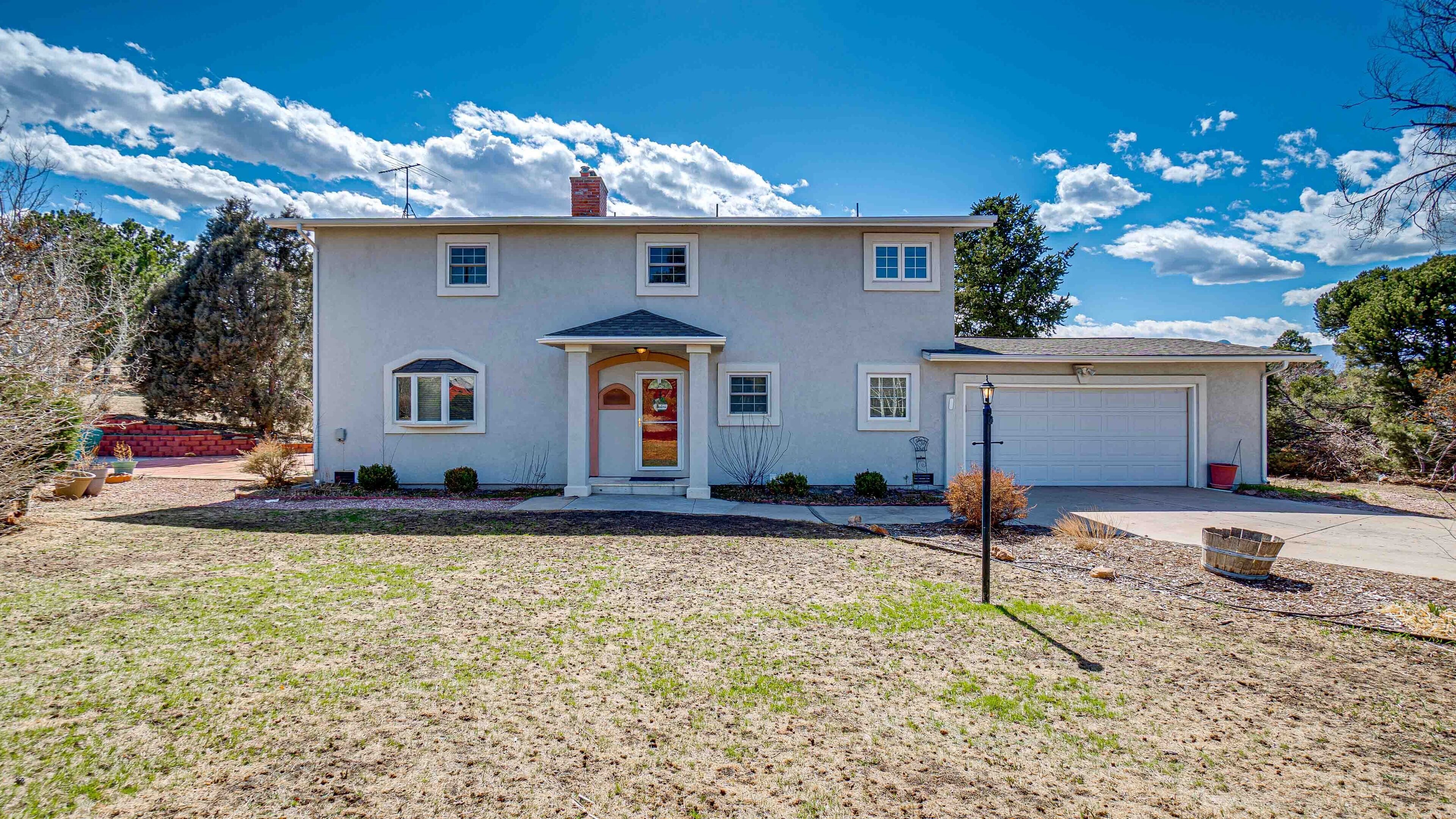 Wonderful 4 bedroom home in a rural neighborhood, but close to everything!