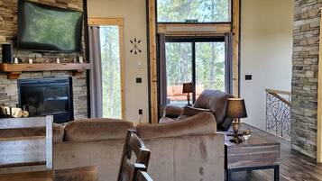 Téléviseur connecté, foyer