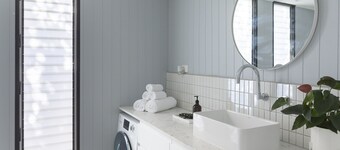 Circa 1890 - Hawthorn East Terrace With Secure car Parking