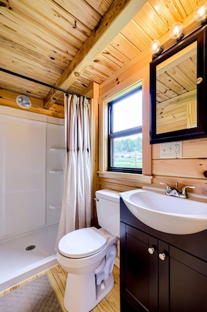 Douche, serviettes fournies