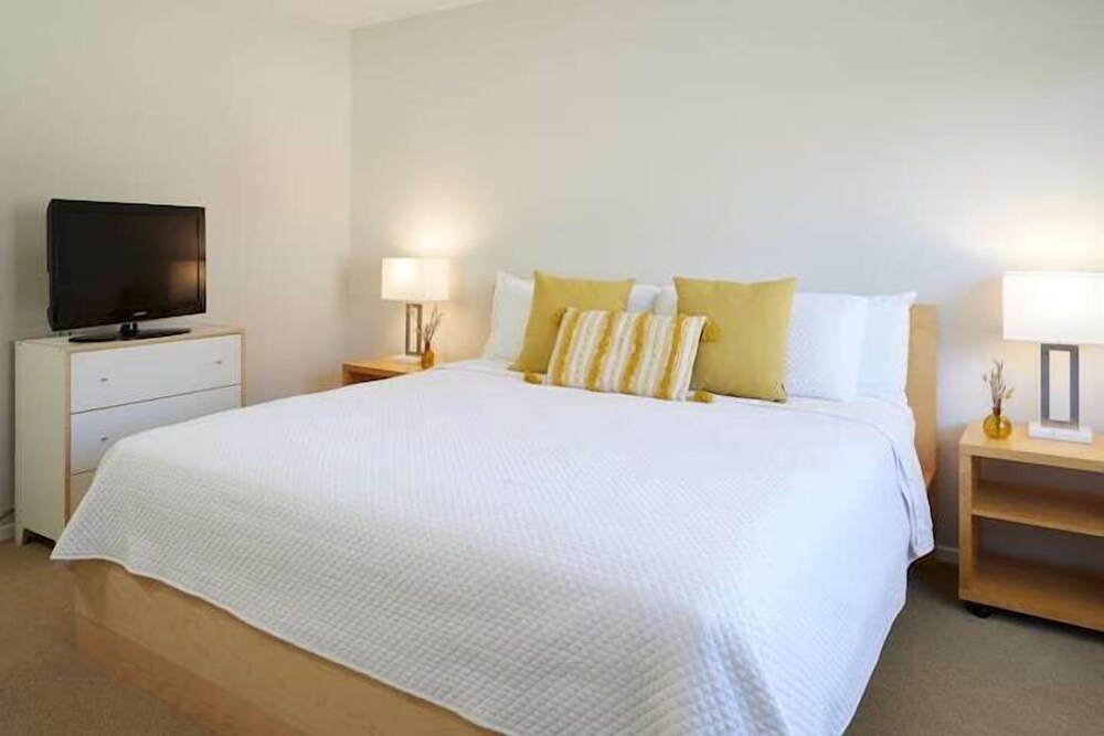 Under The Palms Getaway Palm Springs Vrbo