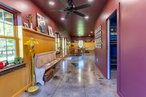 Interior - Private Creekside Family Home. Yard, Game Room & Deck (Sparta)
