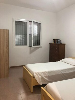 3 bedrooms, iron/ironing board, Internet, bed sheets - Villa swimming pool for exclusive use - wi-fi (Solarino)