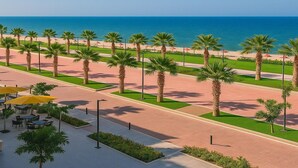 Property grounds - Beachfront Chalet in Porto Said Egypt  Perfect Getaw (Port Said Governorate)