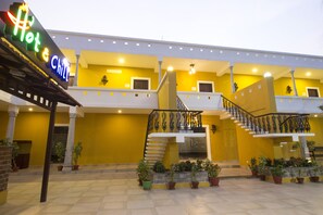 Exterior - Poppys Olive De Villa (Vanur)