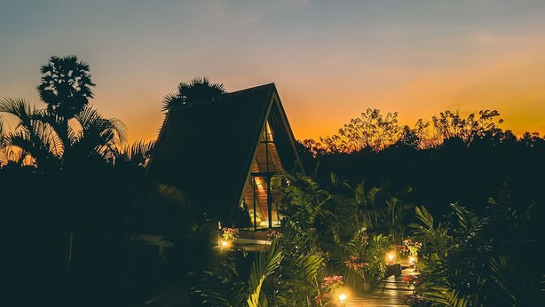 ลักซ์ชัวรี่เคบิน | ลานระเบียง/นอกชาน