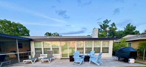 Terrace/patio - Charming 4/3 Lakehouse W/ Pool (Tampa)