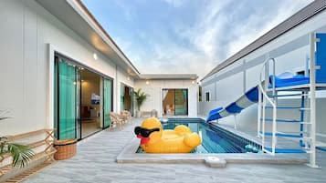 Alberca al aire libre