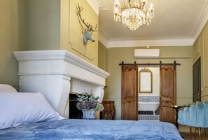 4 bedrooms, free WiFi, bed sheets
