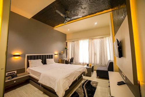 Hotel KV Pride