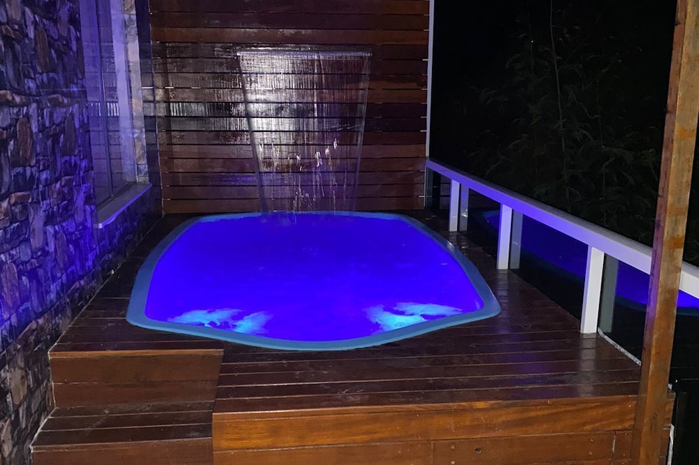 Apartamento com Hidromassagem
