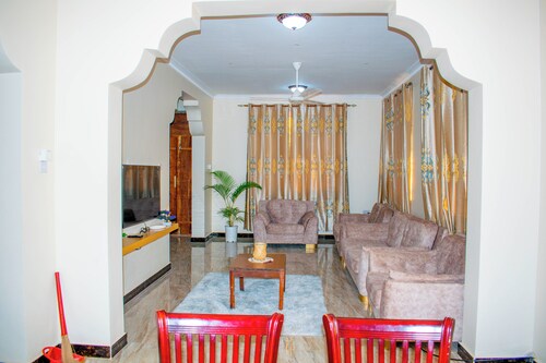 ZANZIBAR APARTMENTS