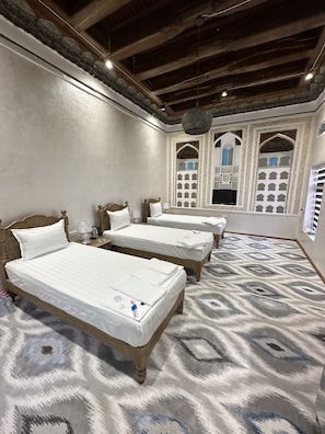 Individually furnished, desk, blackout curtains, free WiFi