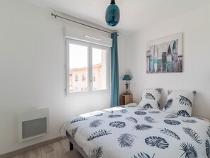 2 bedrooms, free WiFi