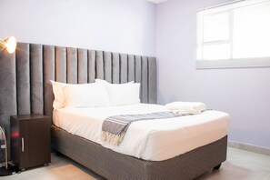 2 多间卧室、免费 WiFi、床单、轮椅无障碍