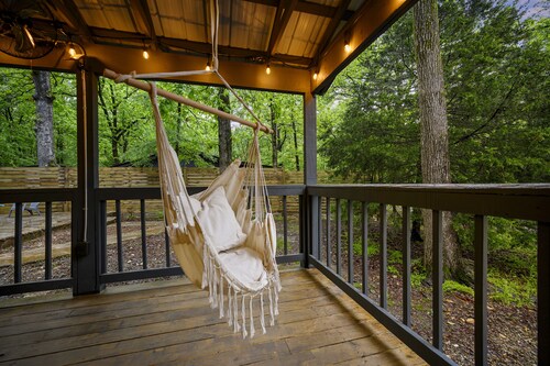 Reindeer Shack-Sleeps 3/Hot Tub