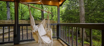 Reindeer Shack-Sleeps 3/Hot Tub