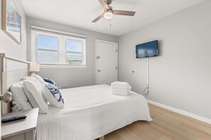 3 bedrooms, WiFi, bed sheets