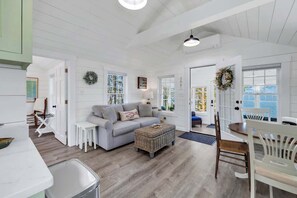 Uklassifisert bilde, 2 av 29, knapp