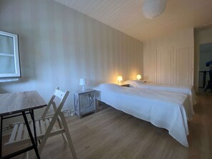 2 bedrooms, free WiFi