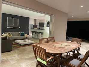 Interior - Casa OLMUCCIO400 meters from the beach, swimming pool, 4 bedrooms, sleeps 9 (Zonza)