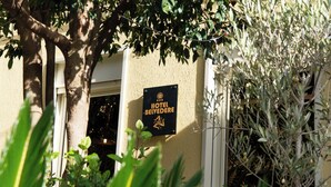 A hotel sign with the name "HOTEL BELVEDERE" and a star rating. - HOTEL BELVEDERE (Canicatti)