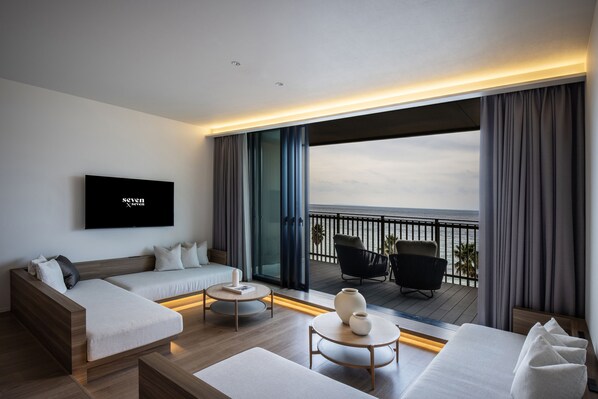 Bunk Suite with View Bath,Non Smoking | View from room