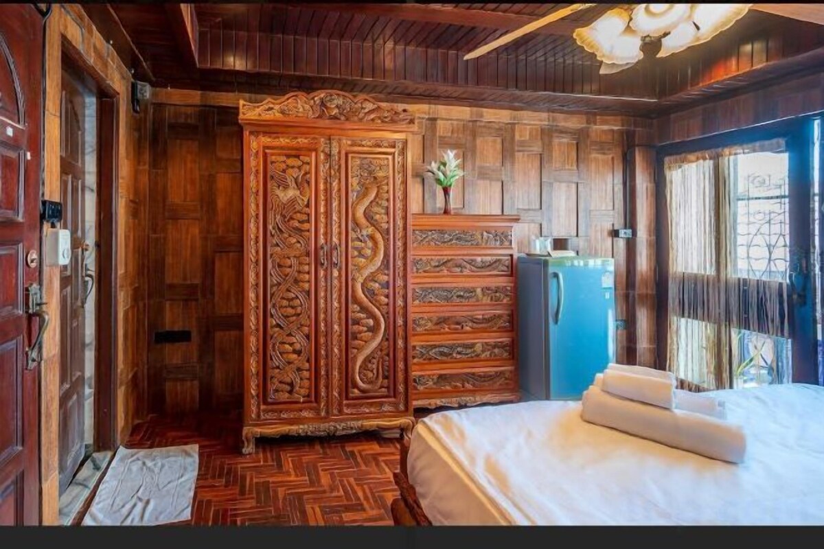 Dragon Room