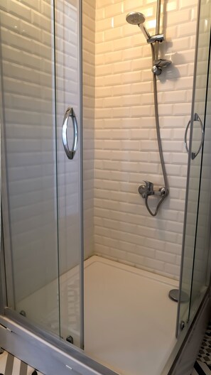 Deluxe-Doppelzimmer | Badezimmer