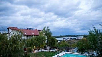 Seasonal outdoor pool