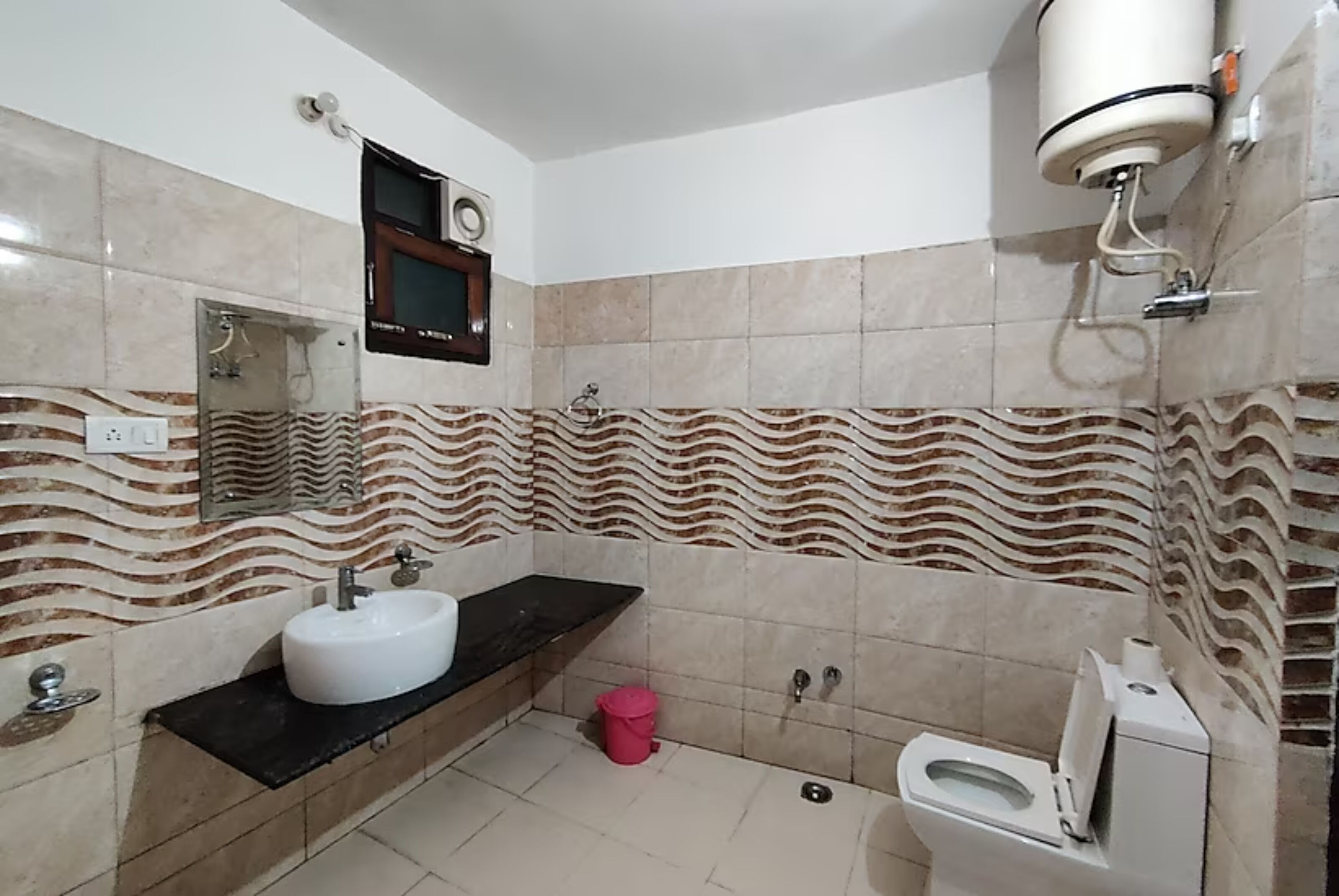 Hotel Himadri Almora