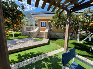 Deluxe House - Desa Green Homes (Epidaurus)