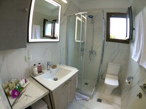Shower, rainfall showerhead, designer toiletries, hair dryer - Desa Green Homes (Epidaurus)