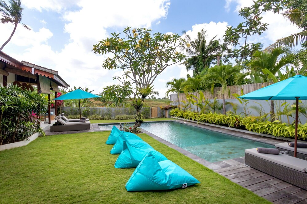 Breathtaking 5 Bedroom Villa, Canggu