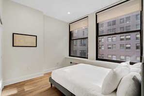 2 bedrooms, desk, iron/ironing board, travel cot