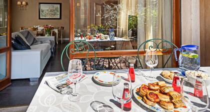 Regarda - Dreizimmerwohnung "Edda" mit Schwimmbad im Zentrum von Lazise