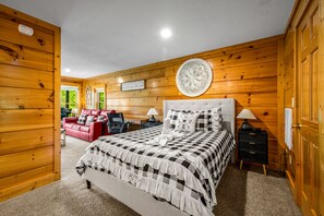 2 camere, una scrivania, ferro/asse da stiro, Wi-Fi gratuito