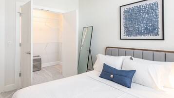 2 quartos, ferros/tábuas de passar roupa, Wi-Fi, roupa de cama