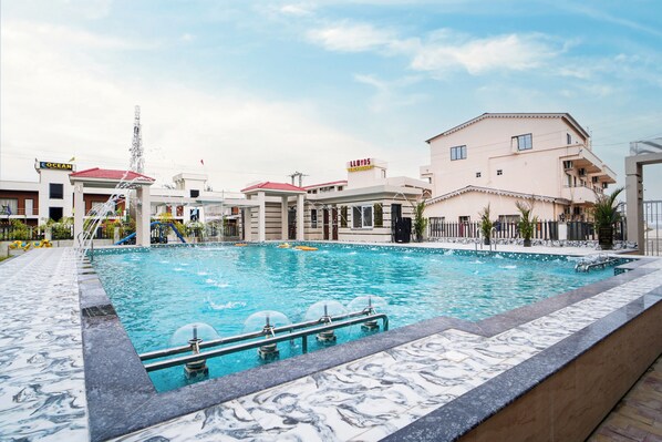 واجهة المنشأة