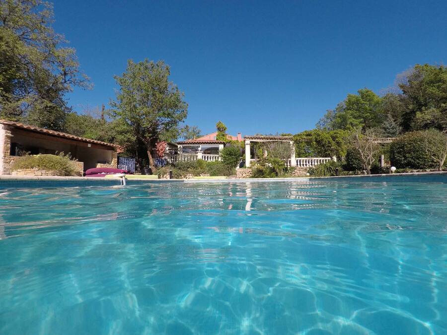 Seasonal outdoor pool, pool umbrellas, sun loungers