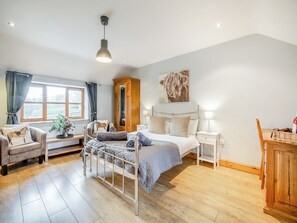 1 室のベッドルーム、WiFi (無料)、ベッドシーツ