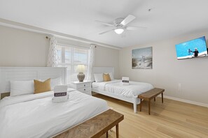 2 habitaciones, escritorio, internet y ropa de cama 
