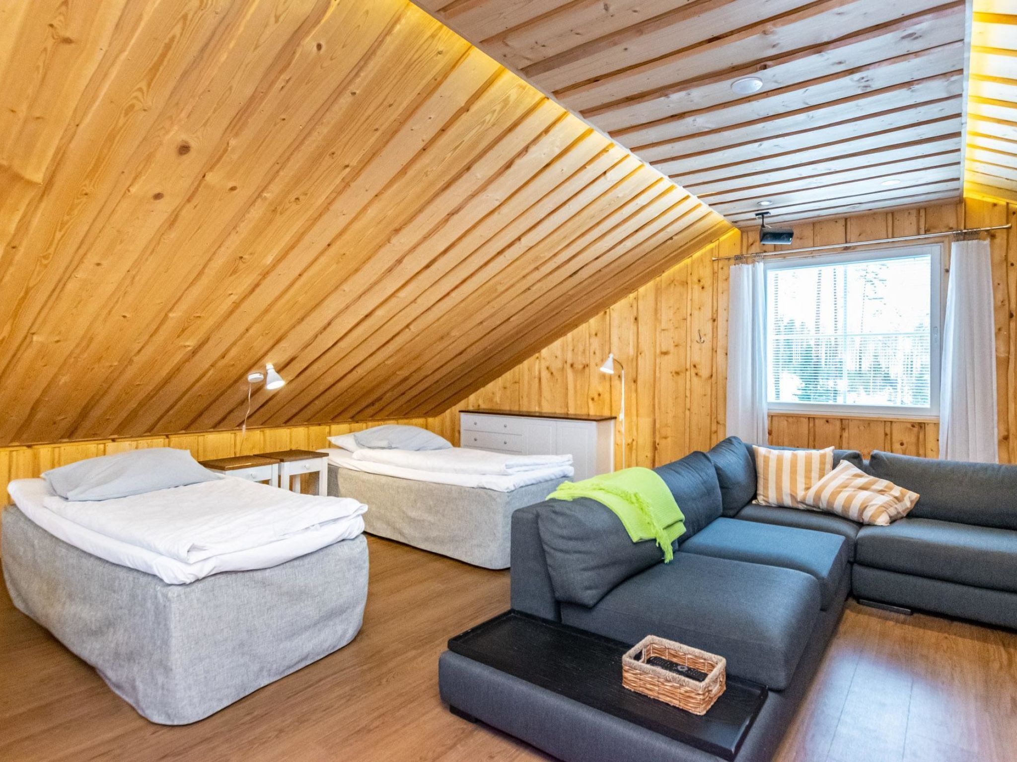 Fernseher, DVD-Player