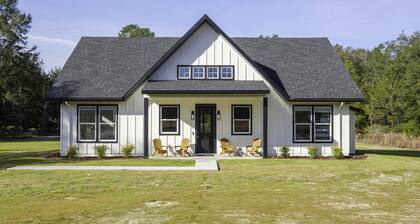 The Rustic River Retreat at Ginnie Springs