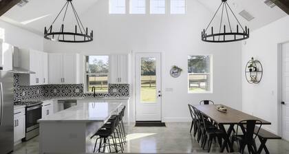The Rustic River Retreat at Ginnie Springs