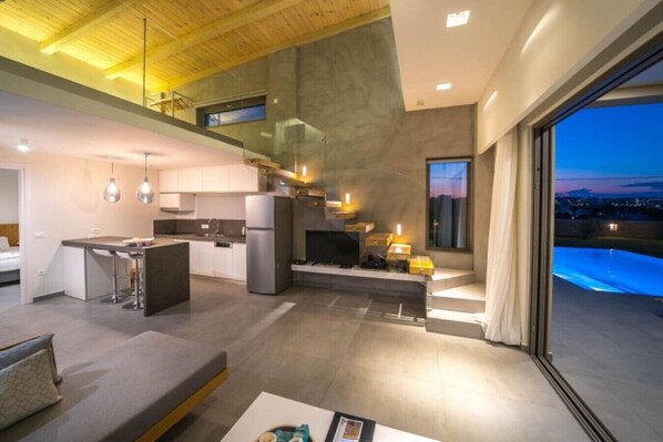 Interior - Villa Bliss-Seaview near Agia Marina 2BD 2BA 5PL (Agia Marina)