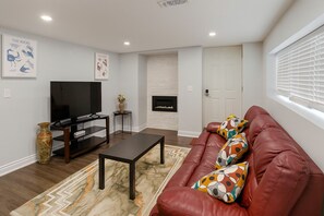 TV connectée, cheminée