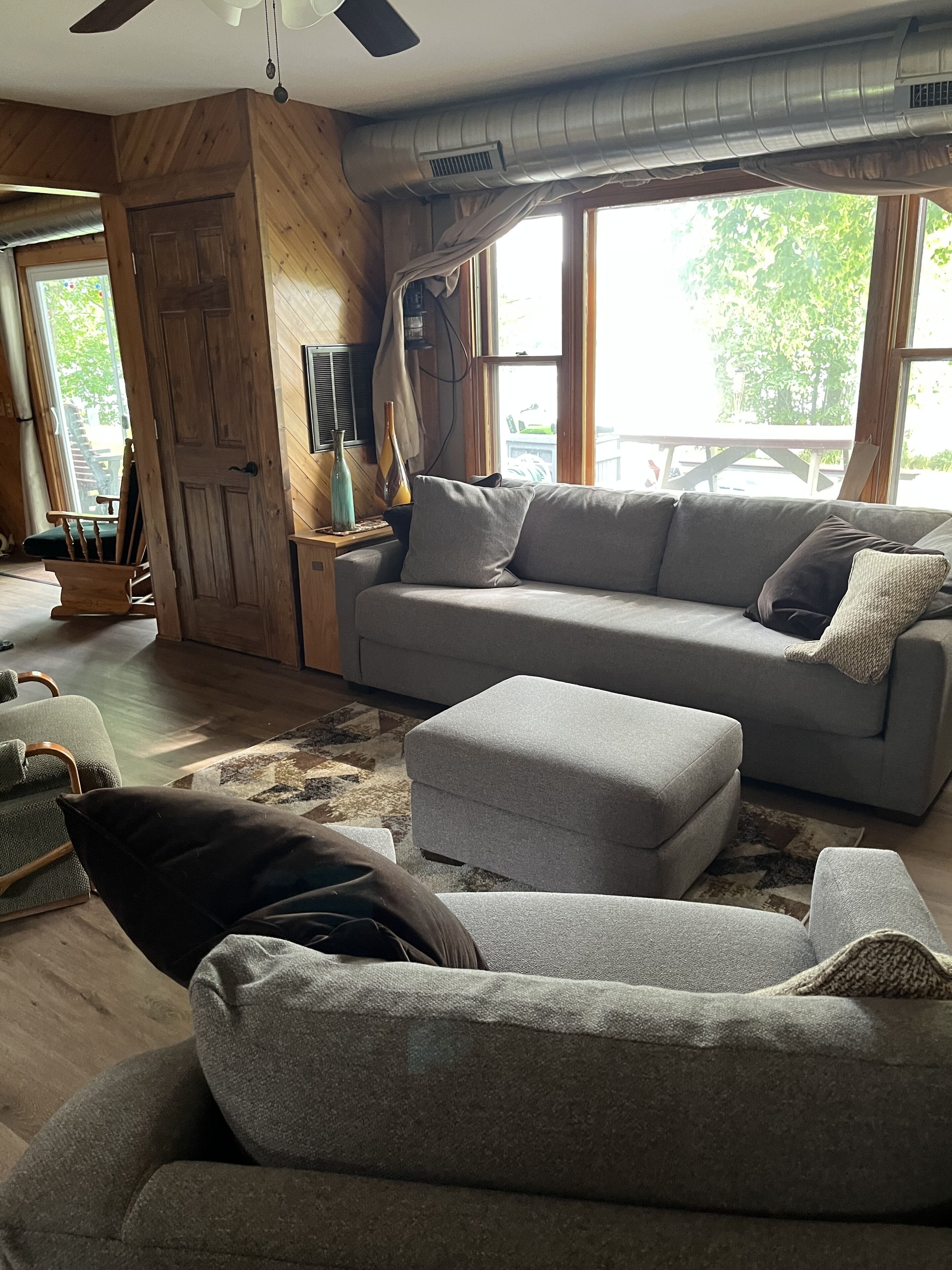 Family fun or private hide away on old Abe Lake!