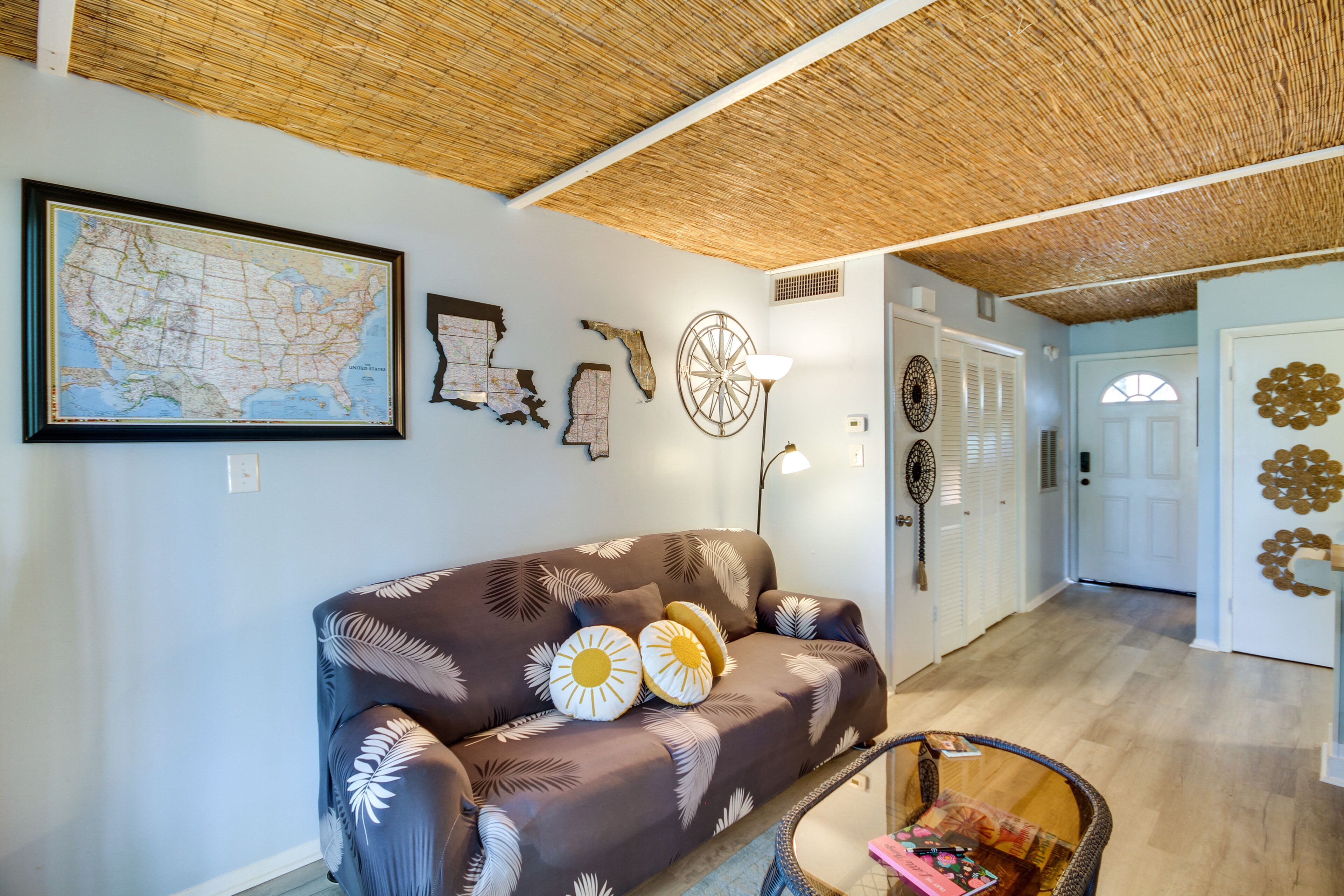 Pet-Friendly Diamondhead Studio w/ Shared Pool!